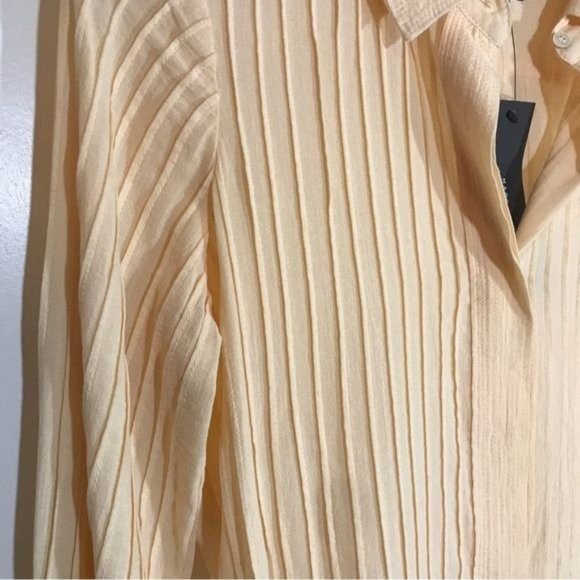 Marc Jacobs Pintuck Pleated Peplum Blouse Sz 4 Butternut Yellow NWT - Picture 9 of 11